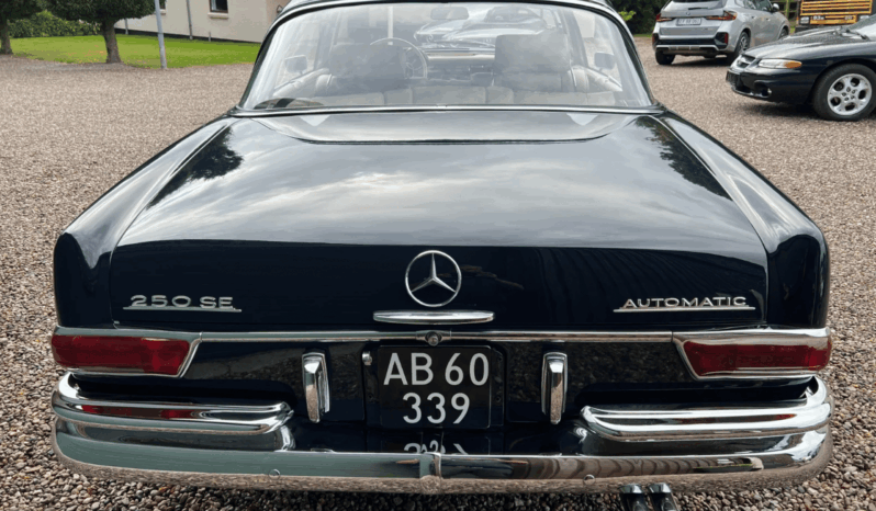 Mercedes-Benz 220-280 (W111) 250 SE 2,5 Coupe aut. full