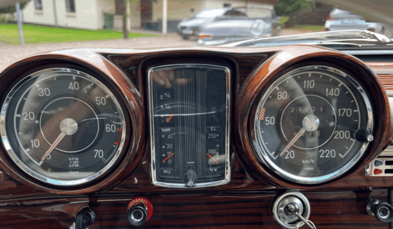 Mercedes-Benz 220-280 (W111) 250 SE 2,5 Coupe aut. full