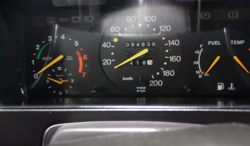 Saab 900 i full