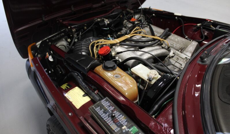 Saab 900 i full