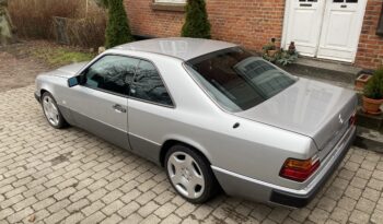 Mercedes-Benz E-Klasse (W124) 230CE full