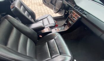 Mercedes-Benz E-Klasse (W124) 230CE full