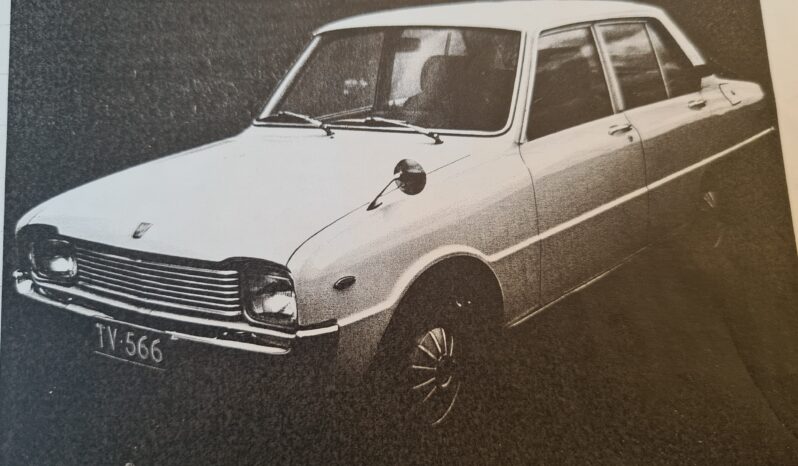 Mazda Øvrige 1200 Deluxe 4 D Sedan full