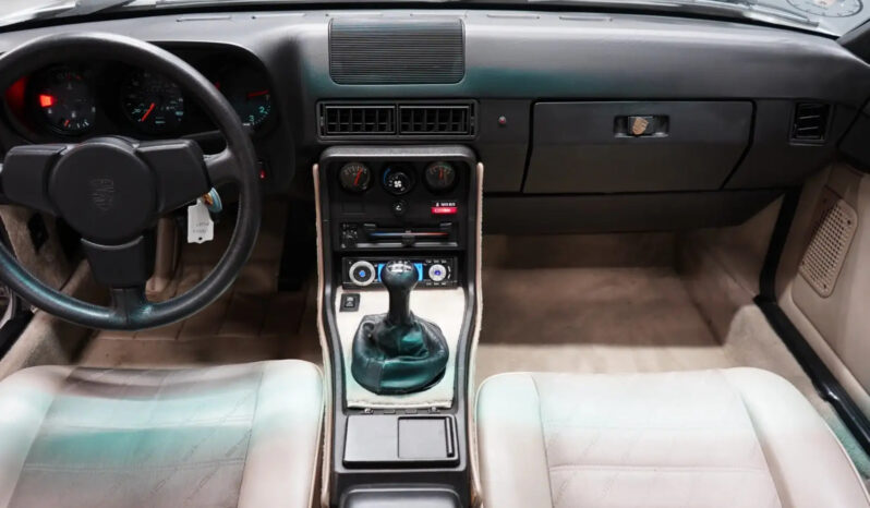 Porsche 924 s full