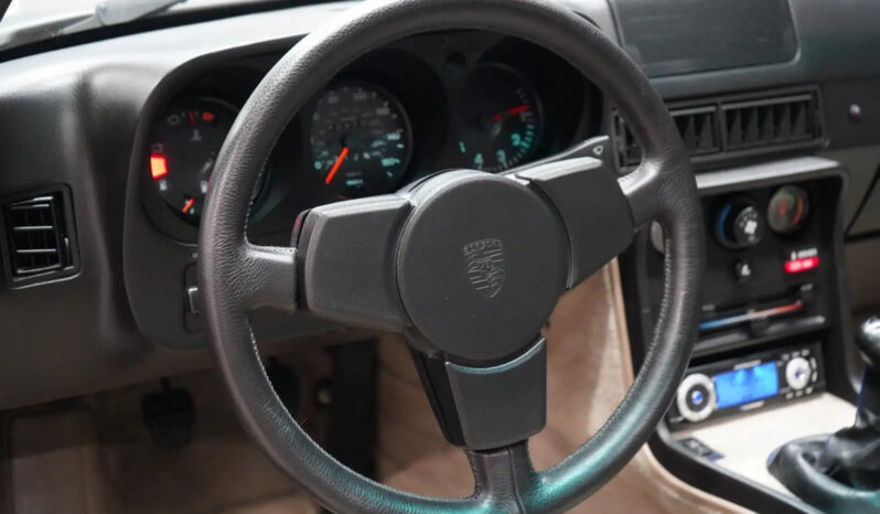 Porsche 924 s full