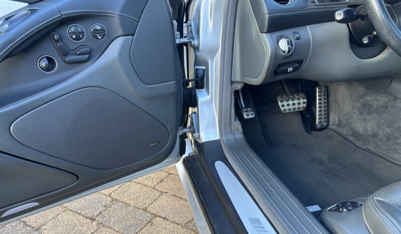 Mercedes-Benz SL (R230) SL 55 AMG full
