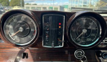 Mercedes-Benz 220-280 (W111) 250 SE full