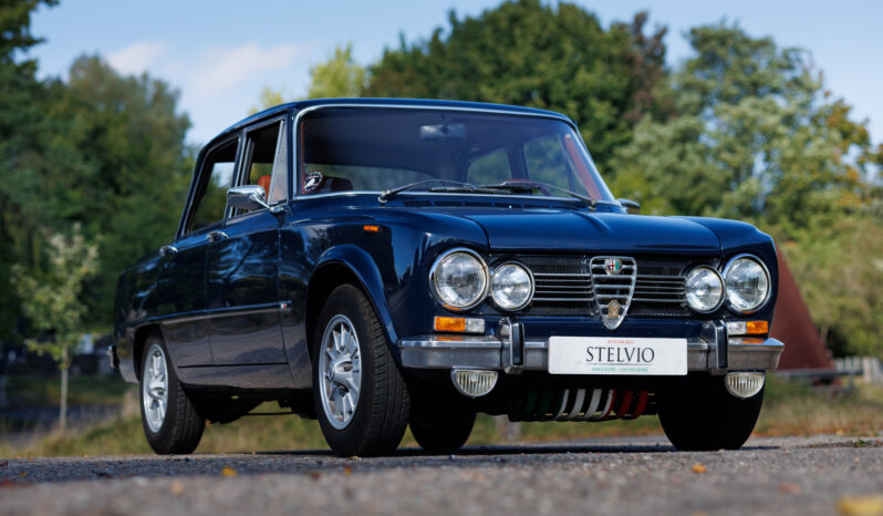 Alfa Romeo Giulia Super 1600 full