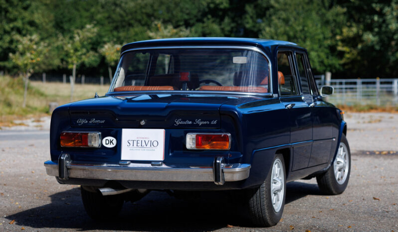 Alfa Romeo Giulia Super 1600 full