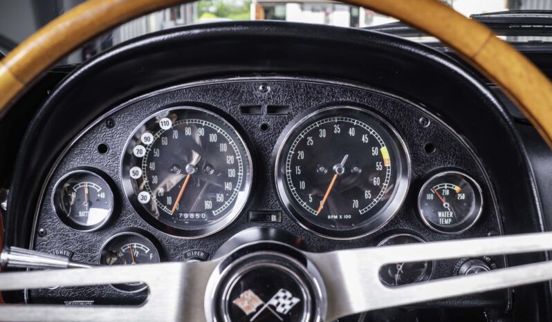 Chevrolet Corvette C2 7,0 V8 427cui Sting Ray full