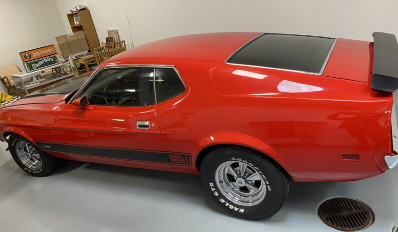Ford Mustang Mach 1 full