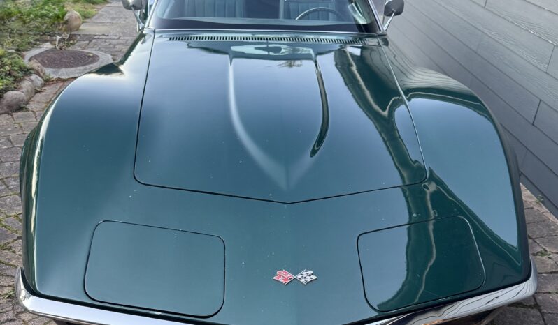 Chevrolet C30 Corvette full