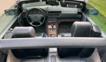 Mercedes-Benz SL-Klasse (R129) SL600 full