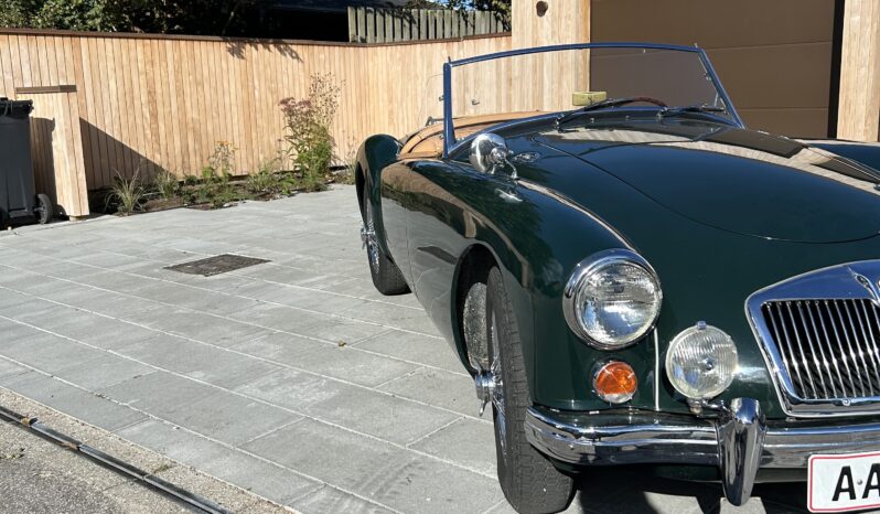 MG MGA 1600 Cabriolet full
