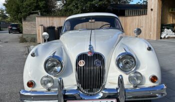 Jaguar XK 150 SE full