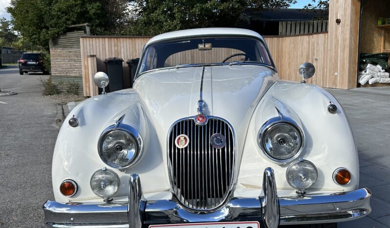 Jaguar XK 150 SE full