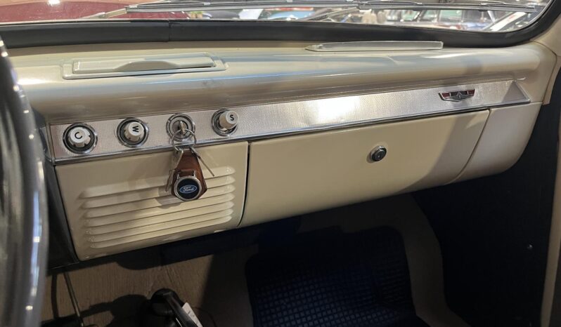 Ford Anglia MK ll De Luxe full