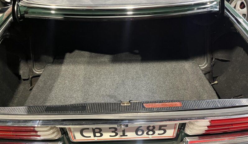 Mercedes-Benz 280-450 (W116) 350 V8 sedan full