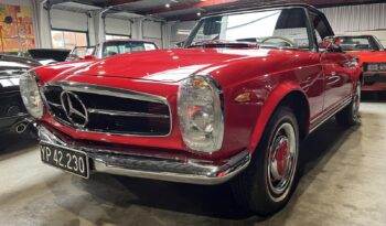 Mercedes-Benz SL (W113) 230 Cabriolet full