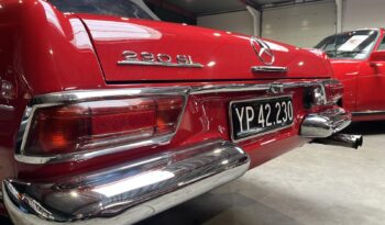 Mercedes-Benz SL (W113) 230 Cabriolet full