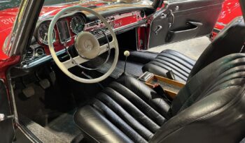 Mercedes-Benz SL (W113) 230 Cabriolet full