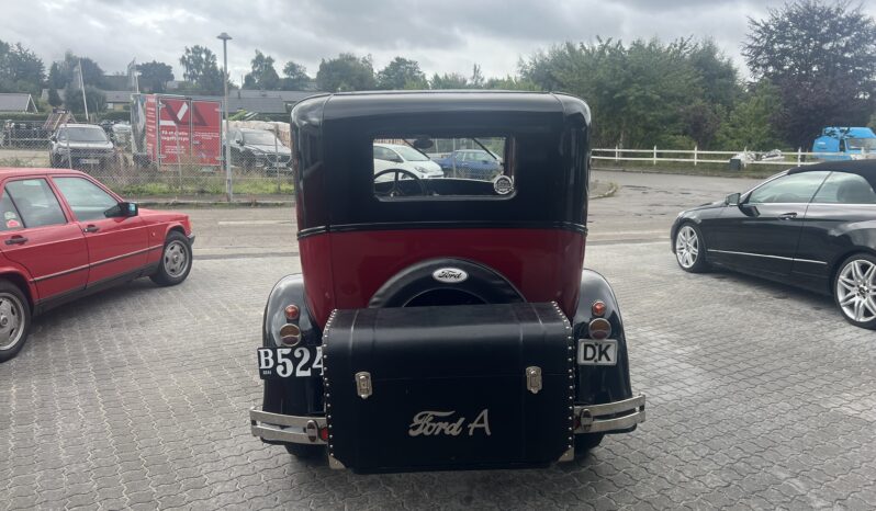 Ford A 2 door sedan full