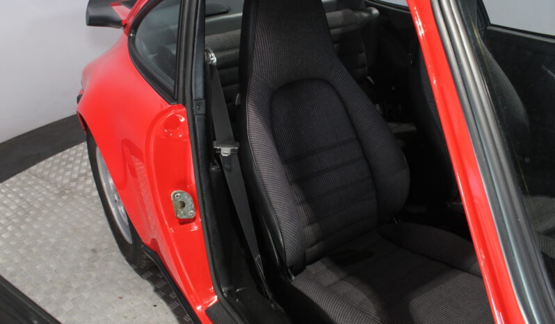 Porsche 911 930 3,2 Coupe full