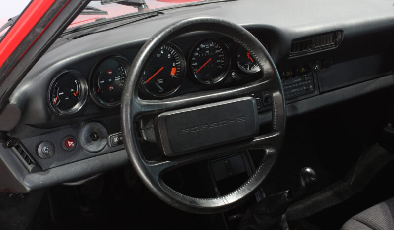 Porsche 911 930 3,2 Coupe full