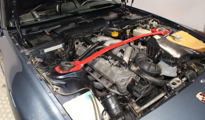 Porsche 944 2,5 full