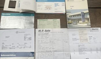 Mercedes-Benz E-Klasse (W124) CE-300 full