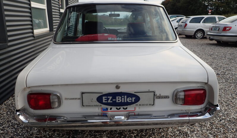 Mazda Øvrige 1200 Deluxe 4 D Sedan full