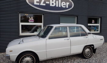 Mazda Øvrige 1200 Deluxe 4 D Sedan full