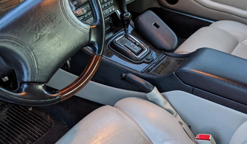 Jaguar XJR X300 full
