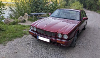 Jaguar XJR X300 full