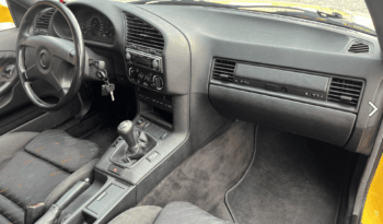 BMW M3 3,0 Coupé full