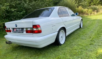 BMW 5-serie E34 2,5,24,ventil 4 dør full