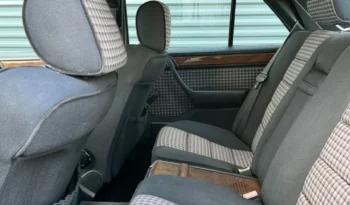 Mercedes-Benz E-Klasse (W124) 300E Sedan aut. full