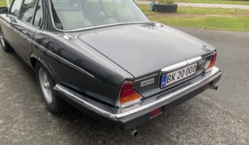 Jaguar XJ12 Sovereign full