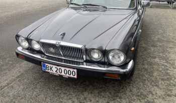 Jaguar XJ12 Sovereign full