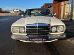 Mercedes-Benz 200-300 (W123) 230 full