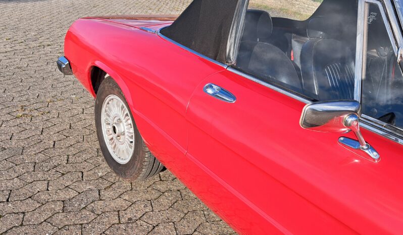 Alfa Romeo Spider 2000 full