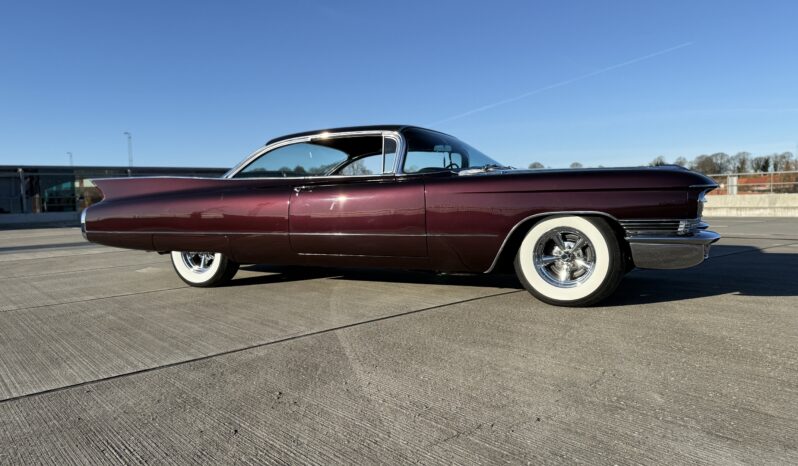 Cadillac Coupé DeVille 2 door hard top full