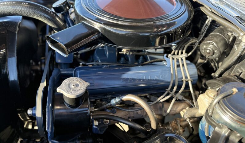 Cadillac Coupé DeVille 2 door hard top full