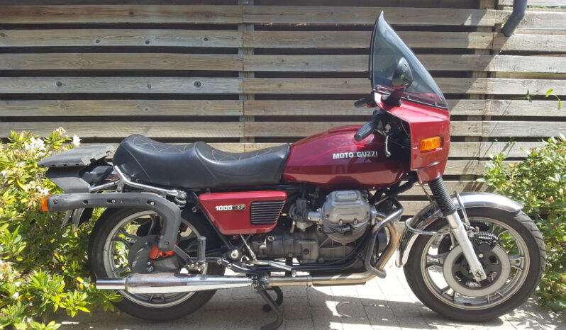 Moto Guzzi 1000 SP full