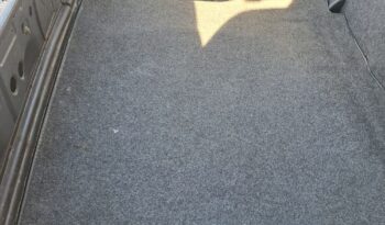 Mercedes-Benz 200-300 (W123) 230E 4D full