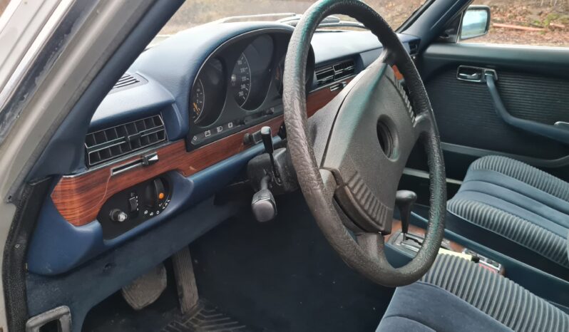 Mercedes-Benz Øvrige W116 450 SEL 6,9L V8 full