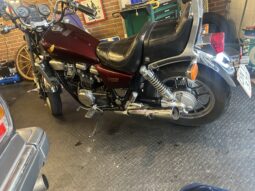 Honda VF 750 Custom full