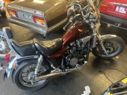 Honda VF 750 Custom full