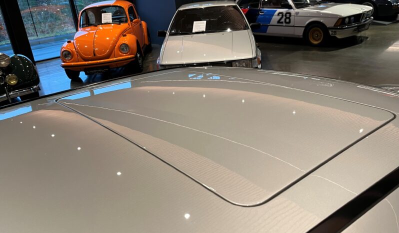 Mercedes-Benz E-Klasse (W124) E 500 full