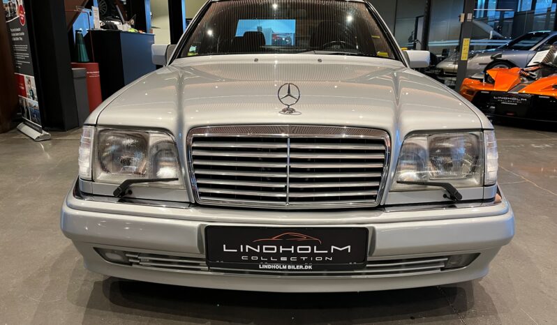 Mercedes-Benz E-Klasse (W124) E 500 full